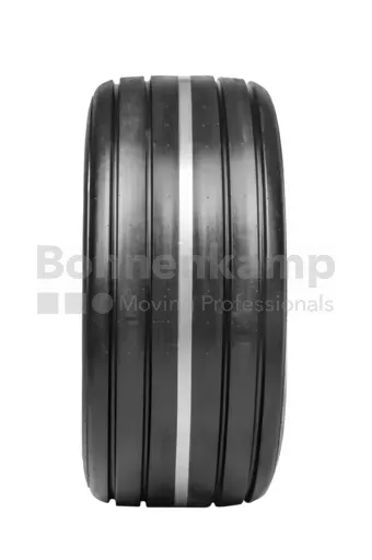 Wheel 31 x 13.50 - 15 BKT Flotation Rib Implement